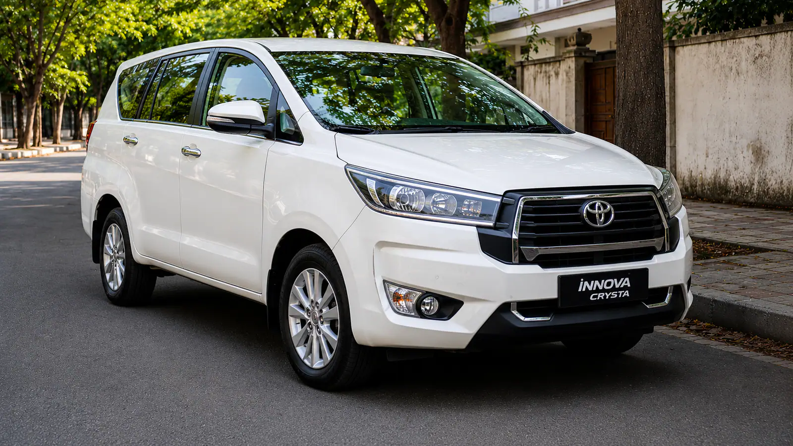 Toyota Innova Crysta 7-seater cab for Valparai tours